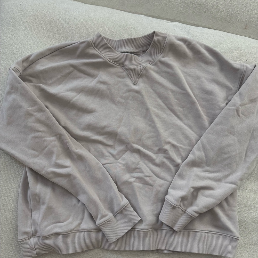 Vuori Crewneck Sweatshirt